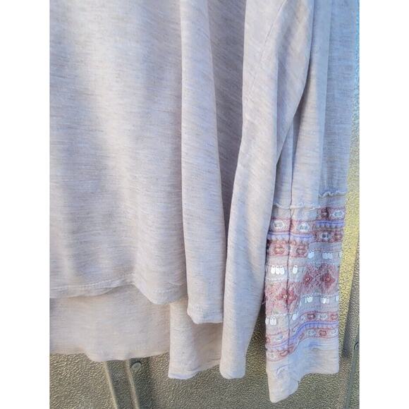 Style & Co Embellished Long Sleeve Lightweight Beige Top Size L - Picture 4 of 5